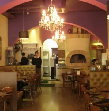 Cafe Nomad