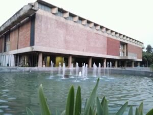 Museum Of Evolution Of Life