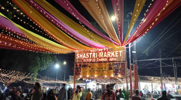 Shastry Market, Sector 22 