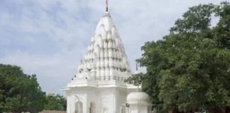 Famous Temples in Chandigarh FAMOUS TEMPLES IN CHANDIGARH