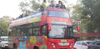 Exploring Chandigarh in Comfort: The Hop-On-Hop-Off Bus Experience Exploring Chandigarh in Comfort: The Hop-On-Hop-Off Bus Experience