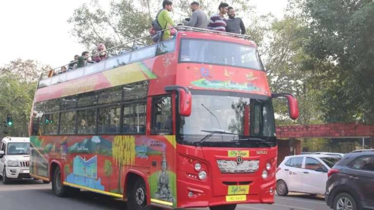 Exploring Chandigarh in Comfort: The Hop-On-Hop-Off Bus Experience