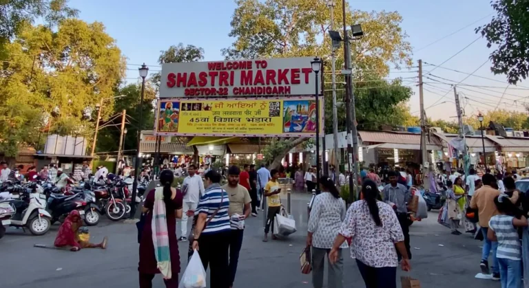 Shastri Market, Sector 22 Chandigarh
