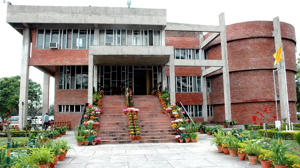 Punjab-Engineering-College | Chandigarh Life
